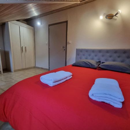 Embrun Cosy Apartment ภายนอก รูปภาพ